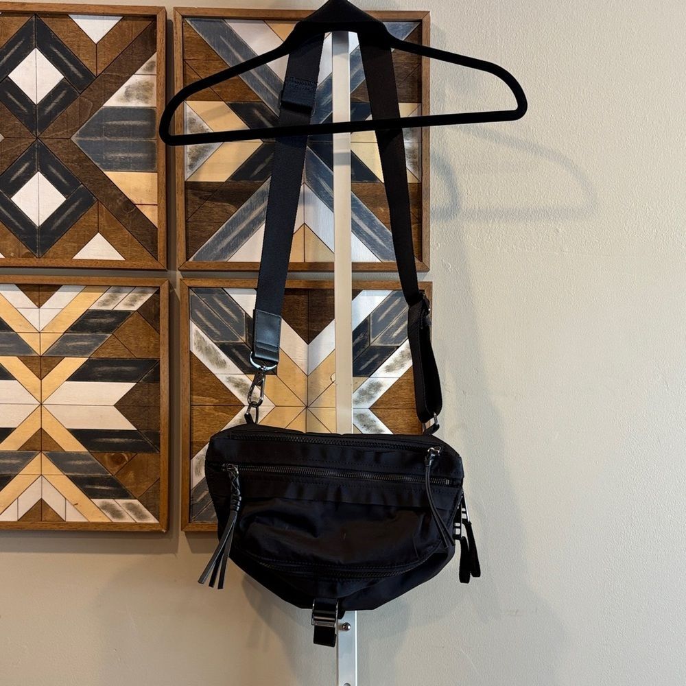 Lululemon Black Go Lightly Crossbody Bag Purse
